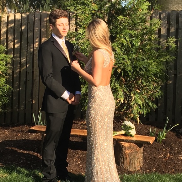 Prom Dress - Picture 4 of 5